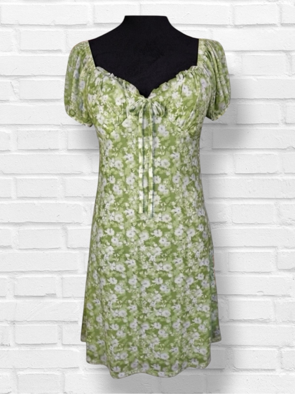 Almost Famous Dress Green White Mini Floral Milkmaid Bow Cottagecore Coquette M